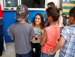 Hospfar doa brinquedos para crianças do Grupo Pela Vidda