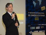 Empresários interessados em investir no exterior participam de encontro na Fieg
